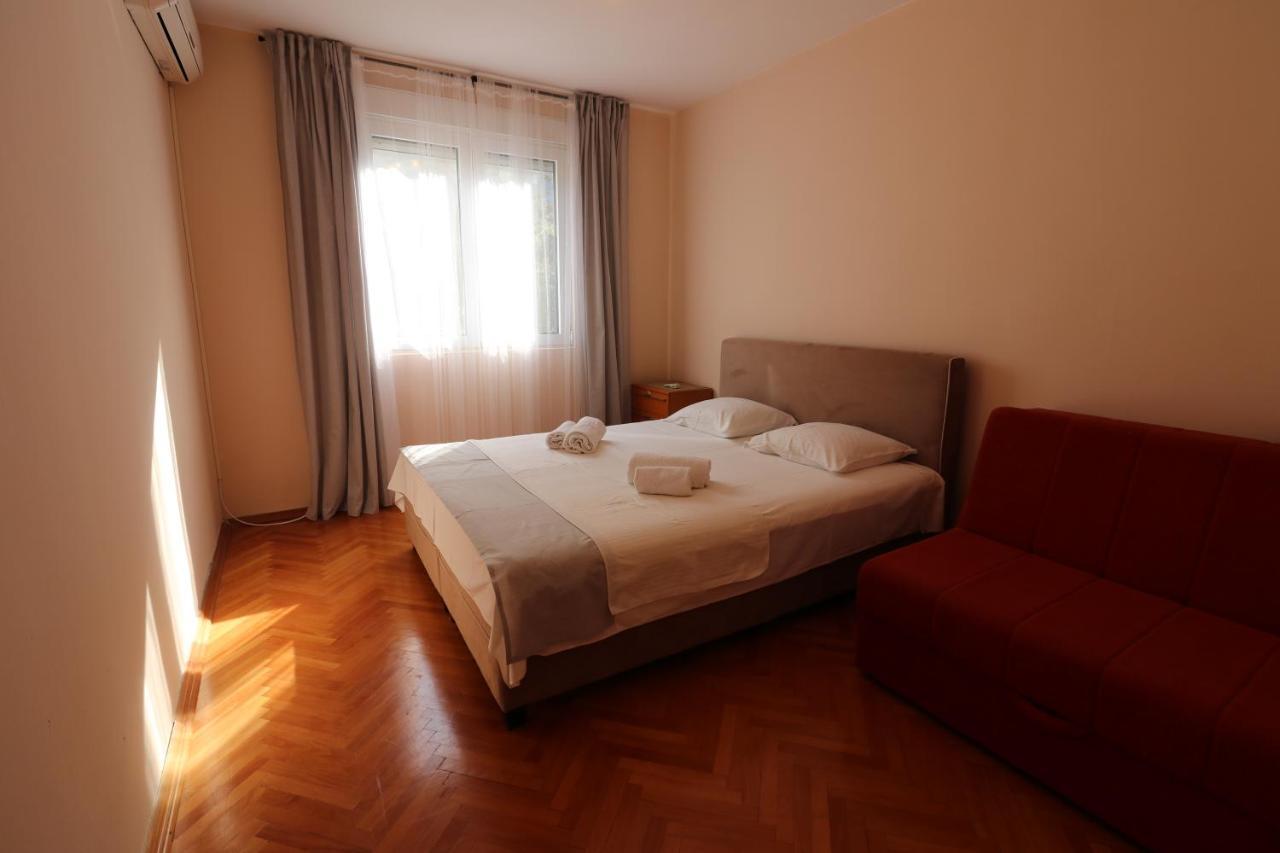 Apartment Nina Kotor Exterior photo